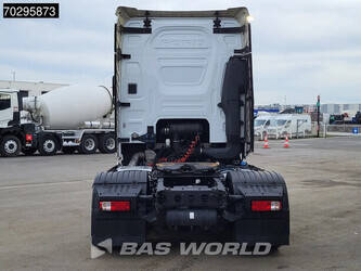 2022-ford-f-max-500-1333076-45211802