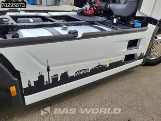 2022-ford-f-max-500-1333076-45211817