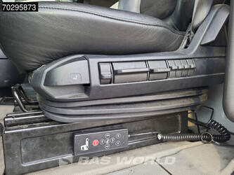 2022-ford-f-max-500-1333076-45211835