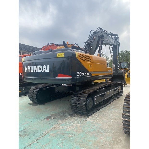 2024 هيونداي R305L-9T-45212145