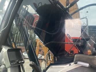 2024-hyundai-r305l-9t-45212147