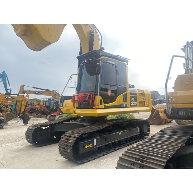 2024 Komatsu PC220-8N1-45212170