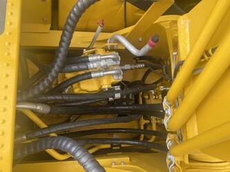 2024-komatsu-pc220-8n1-1411798-45212171