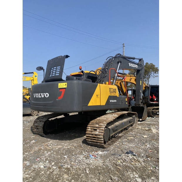 2024 فولفو EC240LC-45212243