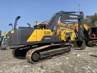 2024-volvo-ec240lc-45212245