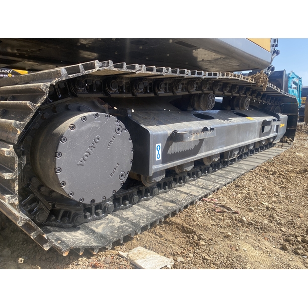 2024 فولفو EC220DL-45212270