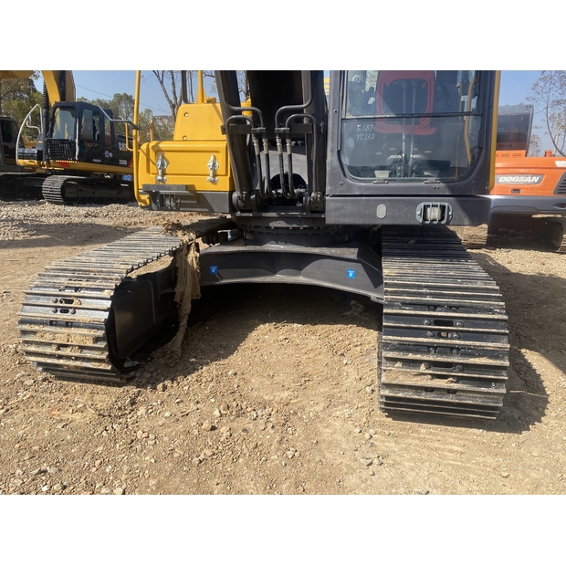 2024 فولفو EC220DL-45212272