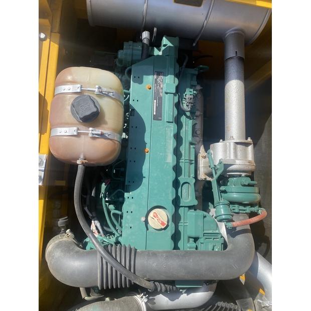 2024 فولفو EC220DL-45212277