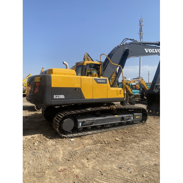 2024 فولفو EC220DL-45212282