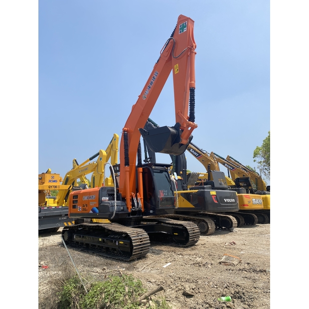 2024 Hitachi ZX210-45212290