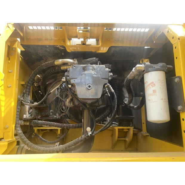 2024 Komatsu PC350LC-45212334