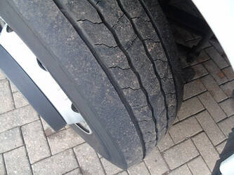 2020-iveco-eurocargo-120e21-1411809-45212437