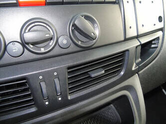 2020-iveco-eurocargo-120e21-1411809-45212440