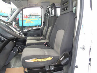 2016-iveco-daily-70c17-1411811-45212496
