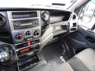 2016-iveco-daily-70c17-1411811-45212512