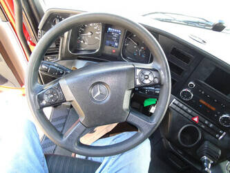 2014-mercedes-benz-actros-1933-45212528
