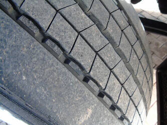 2014-mercedes-benz-actros-1933-45212533