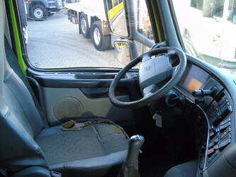 2004-volvo-fm-340-1411816-45212614