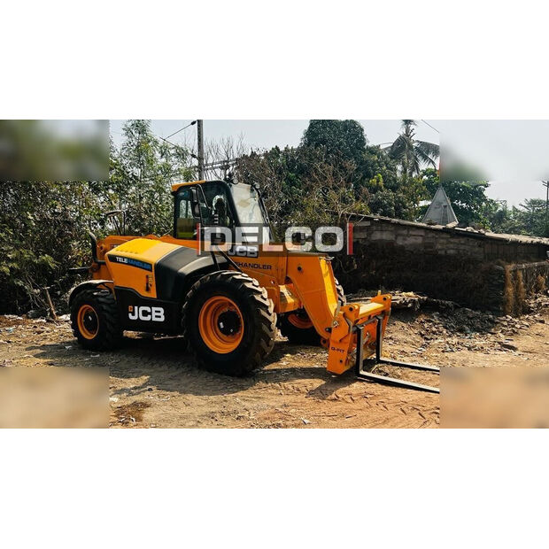 2026 JCB 530-70-45221185