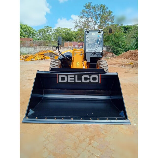 2026 JCB 530-70-45221186