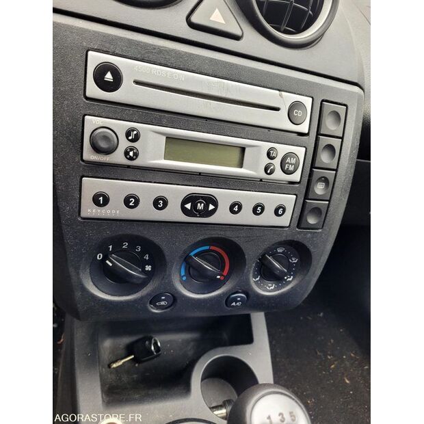 2005 فورد Fiesta-45226523