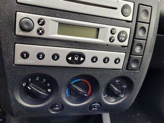 2005-ford-fiesta-1411911-45226523