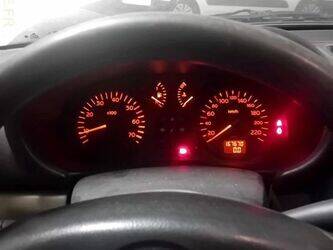 2003-renault-clio-1411674-45226623