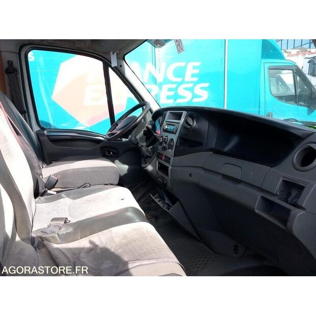 2011 Iveco 35C13-45226630