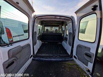 2002-renault-kangoo-1411681-45226655