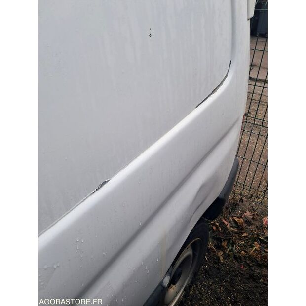 2010 Citroen BERLINGO-45226676