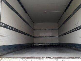 2011-renault-midlum-1411732-45226757