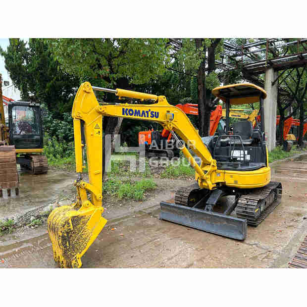 2020 كوماتسو PC30MR-45227837