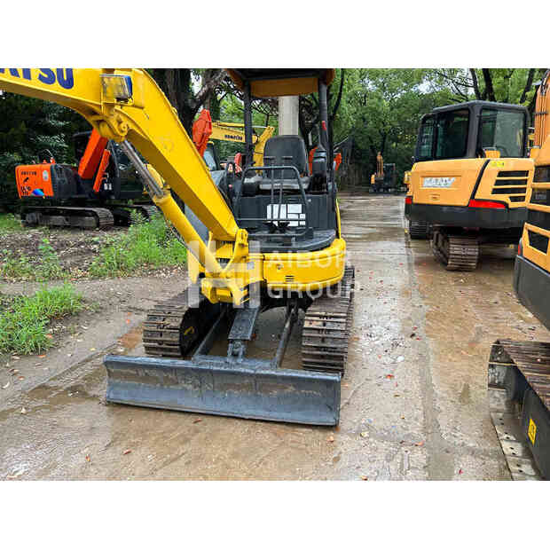 2020 كوماتسو PC30MR-45227846