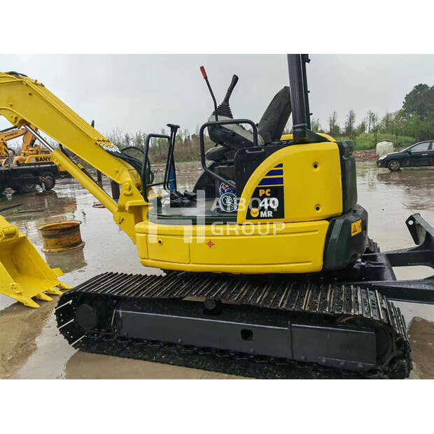 2019 Komatsu PC40MR-2-45227937