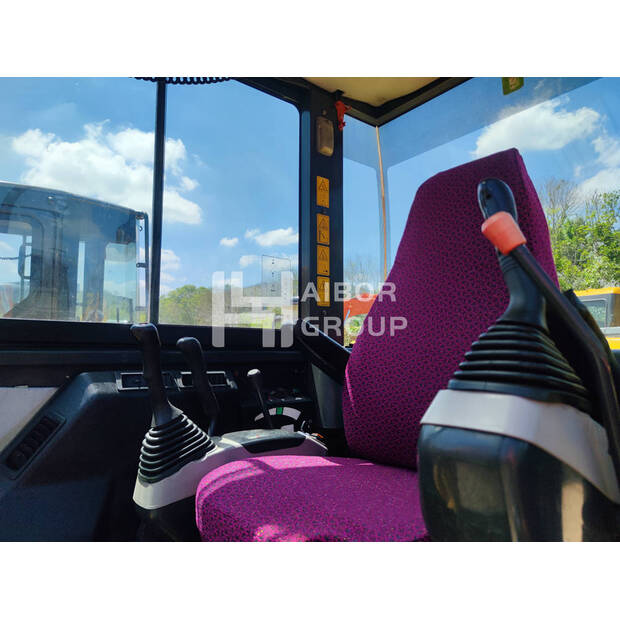 2019 كوماتسو PC56-7-45228317