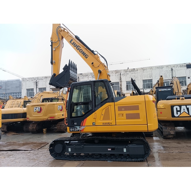 2025 ليوكونج 913F-45241742