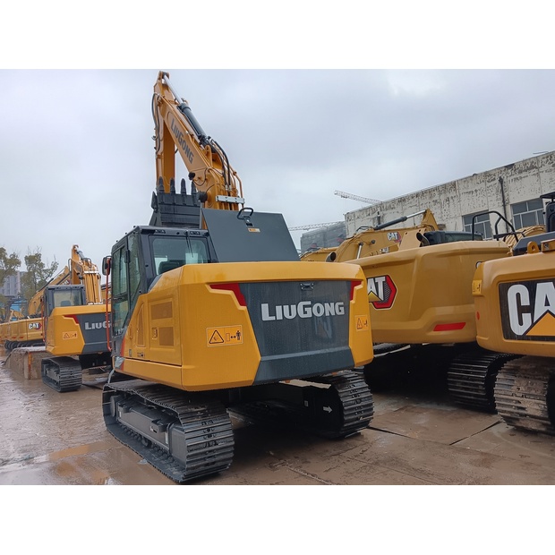 2025 ليوكونج 913F-45241744