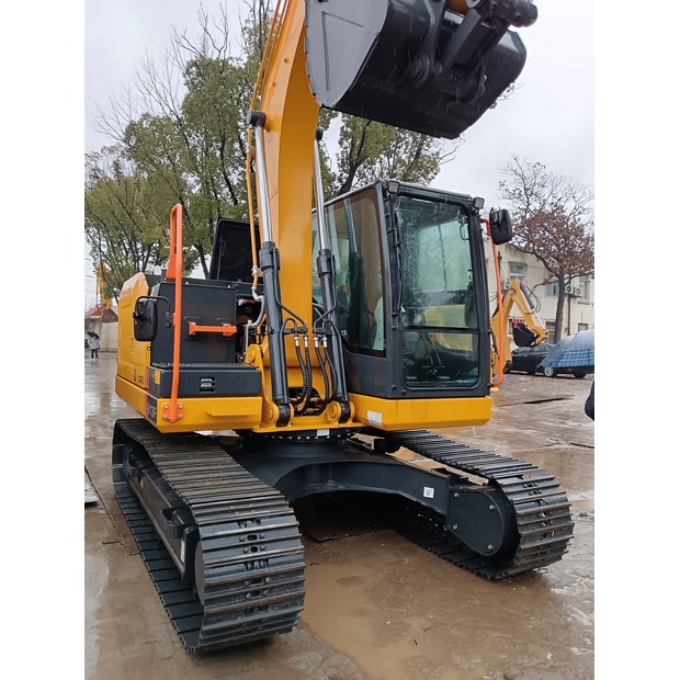 2025 ليوكونج 913F-45241747