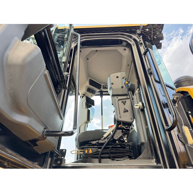 2024 Caterpillar 966-45242145