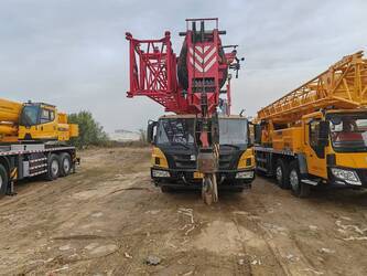 صورة ل كرينات صالحة لكل أنواع الطرق 2020 SANY STC800T6