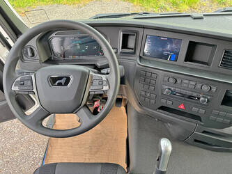 2025-man-tgs-22-440-bb-1412035-45242478