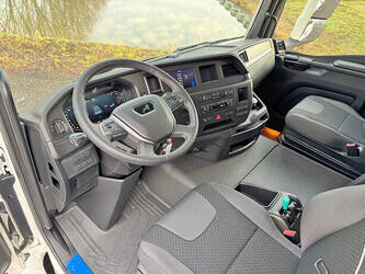 2025-man-tgs-22-440-bb-1412036-45242544