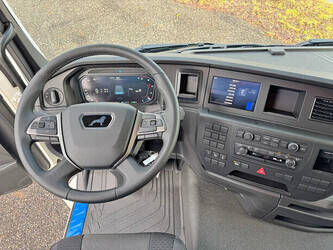 2025-man-tgs-22-440-bb-1412036-45242553