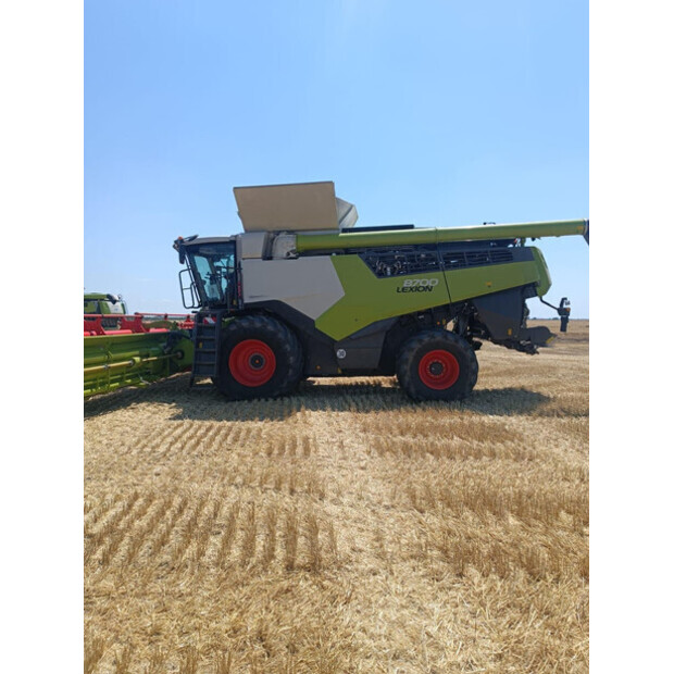 2022 كلاس LEXION 8700-45242902