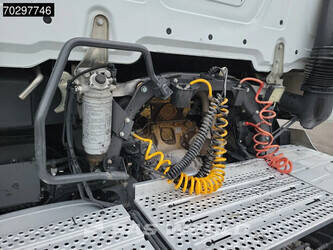 2018-mercedes-benz-actros-1845-1386005-45244082