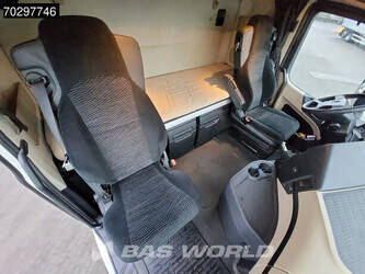 2018-mercedes-benz-actros-1845-1386005-45244131