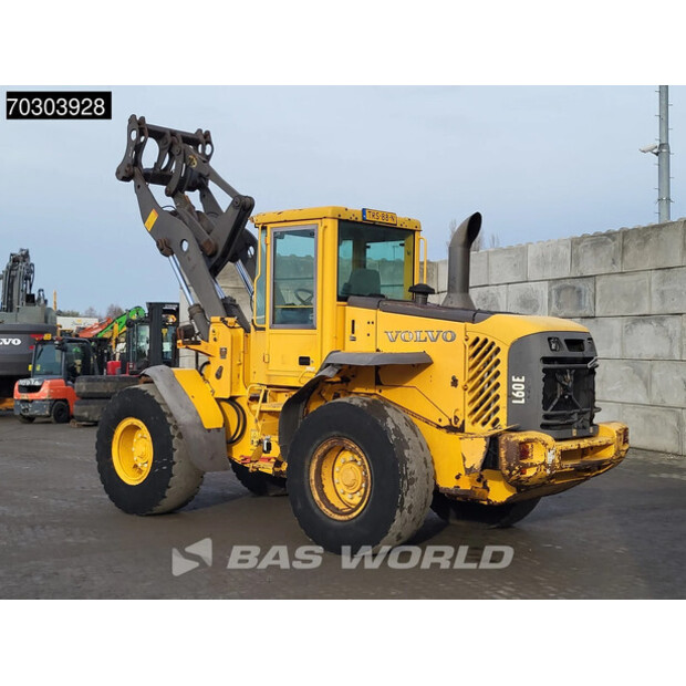 2003 فولفو L60E-45244200