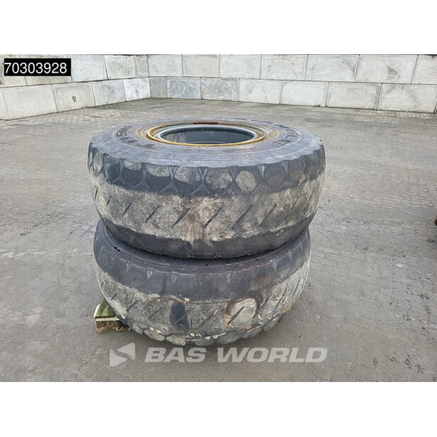 2003 فولفو L60E-45244227