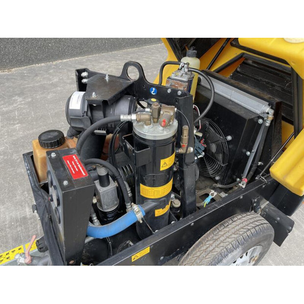 2015 Kaeser M 20-45244447