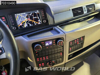 2018-man-tgx-33-580-1412172-45245474